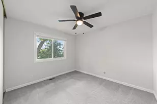 311 Thistle Dr, Bolingbrook, IL 60490 - Photo 20