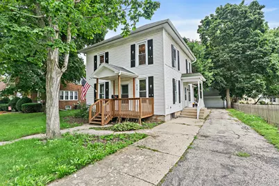 436 W Washington Street, Marengo, IL 60152 - Photo 2
