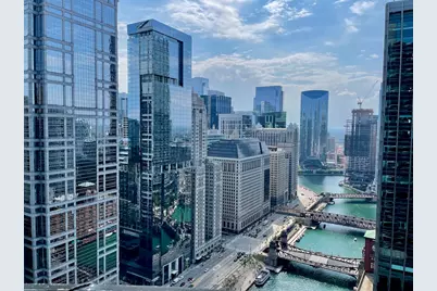 300 N State Street #4403, Chicago, IL 60654 - Photo 8