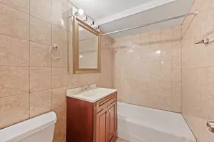 8440 W 95th St, Hickory Hills, IL 60457 - Photo 10