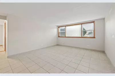8440 W 95th Street #1, Hickory Hills, IL 60457 - Photo 2