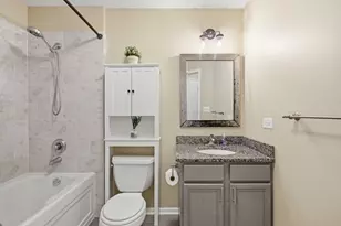 400 W Ontario St, Chicago, IL 60654 - Photo 6