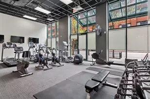 400 W Ontario St, Chicago, IL 60654 - Photo 8