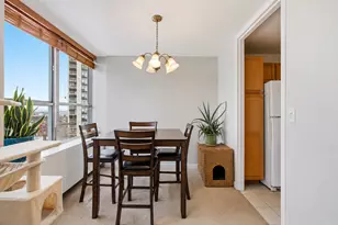 655 W Irving Park Rd, Chicago, IL 60613 - Photo 6