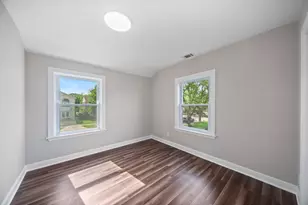 6711 N Monticello Ave, Lincolnwood, IL 60712 - Photo 10