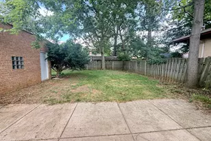 1811 N Thatcher Ave, Elmwood Park, IL 60707 - Photo 16