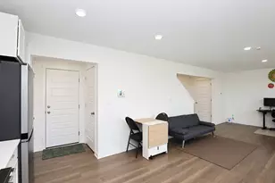 101 Fieldcrest Ave, Hampshire, IL 60140 - Photo 6