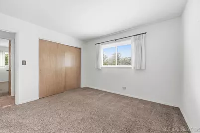 627 Maple Avenue, Lisle, IL 60532 - Photo 12