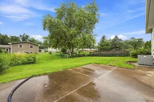 627 Maple Ave, Lisle, IL 60532 - Photo 20