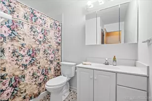 627 Maple Ave, Lisle, IL 60532 - Photo 10