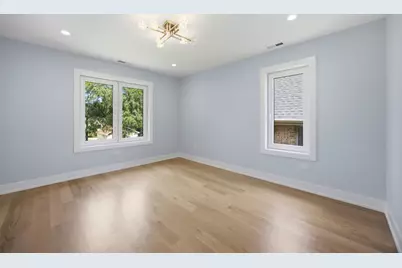 1738 Farwell Avenue, Des Plaines, IL 60018 - Photo 28