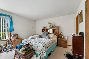 83 Midhurst Ct, Naperville, IL 60565 - Photo 10