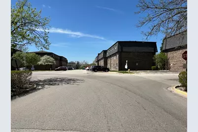 9409 Bay Colony Drive #1E, Des Plaines, IL 60016 - Photo 12