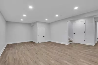 17942 Edwards Avenue, Country Club Hills, IL 60478 - Photo 32
