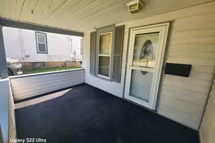 1602 S Highland Ave, Freeport, IL 61032 - Photo 2