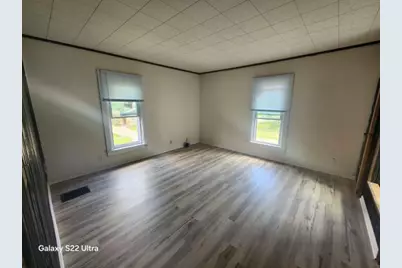 1602 S Highland Avenue, Freeport, IL 61032 - Photo 24