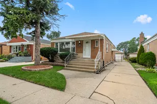 14408 S Hoxie Ave, Burnham, IL 60633 - Photo 1