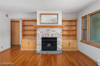 310 Merton Avenue, Glen Ellyn, IL 60137 - Photo 4