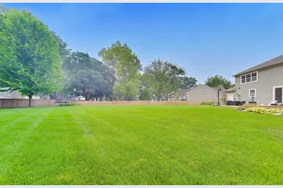 2460 Savanna Drive, Wauconda, IL 60084 - Photo 60