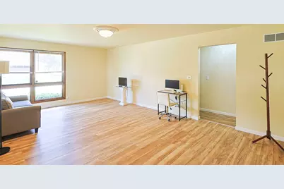1305 Van Street, Elgin, IL 60123 - Photo 10