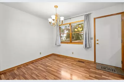 11320 2nd Street, Roscoe, IL 61073 - Photo 8