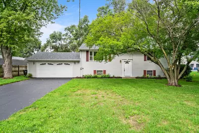 11320 2nd Street, Roscoe, IL 61073 - Photo 2