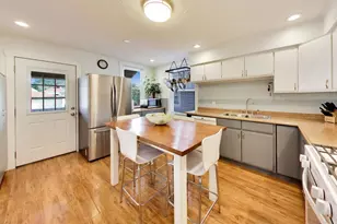 4991 N Kolmar Ave, Chicago, IL 60630 - Photo 12