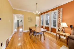 4991 N Kolmar Ave, Chicago, IL 60630 - Photo 8
