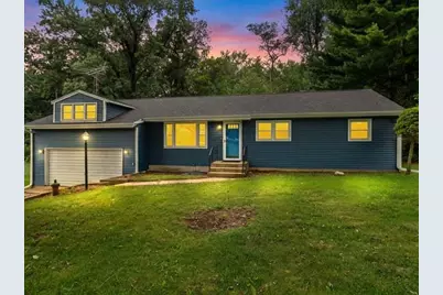 510 E Elizabeth Road, Oregon, IL 61061 - Photo 1