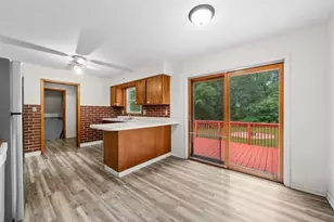 510 E Elizabeth Rd, Oregon, IL 61061 - Photo 6