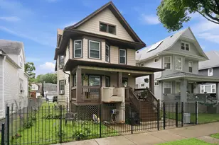 5513 W Cortez St, Chicago, IL 60651 - Photo 1