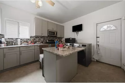 5513 W Cortez Street, Chicago, IL 60651 - Photo 10