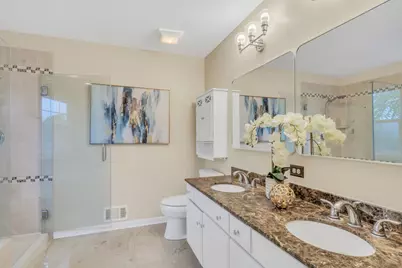 18310 W Meander Drive, Grayslake, IL 60030 - Photo 32