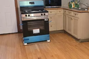 5010 W Henderson St, Chicago, IL 60641 - Photo 2