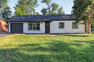 1513 77th St, Darien, IL 60561 - Photo 1