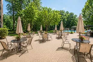 1 Renaissance Pl, Palatine, IL 60067 - Photo 18