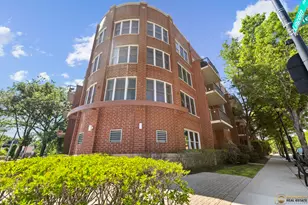 8200 Lincoln Ave, Skokie, IL 60077 - Photo 1