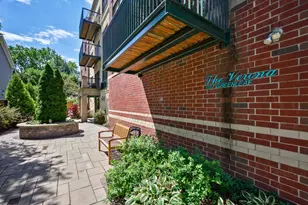 1107 Greenleaf Ave, Wilmette, IL 60091 - Photo 2