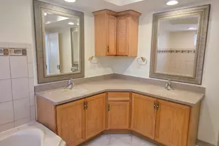 2657 N Sayre Ave, Chicago, IL 60707 - Photo 14