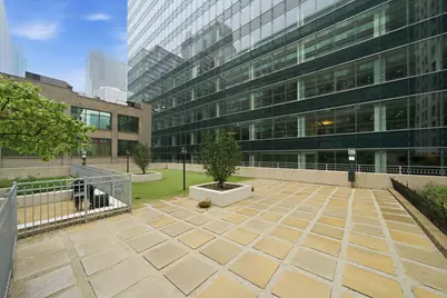 125 S Jefferson Street #2409, Chicago, IL 60661 - Photo 18