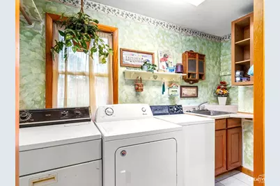 310 N View Street, Hinckley, IL 60520 - Photo 6