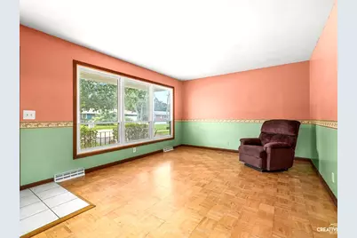 310 N View Street, Hinckley, IL 60520 - Photo 2