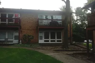 2220 Arbor Cir, Downers Grove, IL 60515 - Photo 8