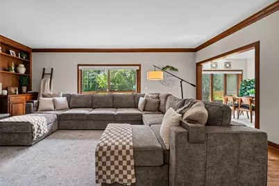 5657 Oakwood Circle, Long Grove, IL 60047 - Photo 8