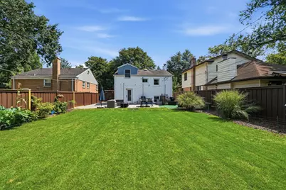 704 Long Road, Glenview, IL 60025 - Photo 24