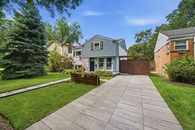 704 Long Road, Glenview, IL 60025 - Photo 2
