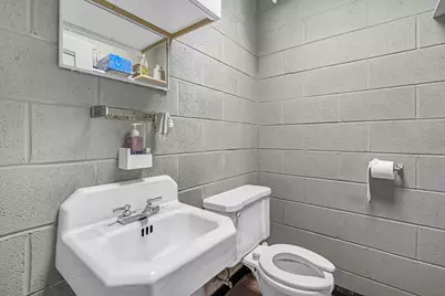 4511 W Belmont Avenue, Chicago, IL 60641 - Photo 24