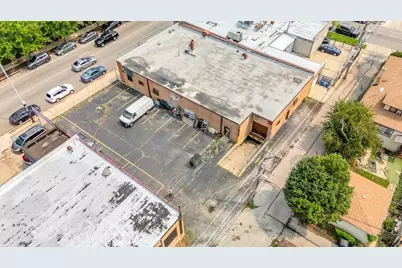 4511 W Belmont Avenue, Chicago, IL 60641 - Photo 10