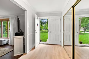 25403 W Willow Dr, Plainfield, IL 60544 - Photo 4