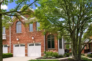 271 Arbor Glen Blvd, Schaumburg, IL 60195 - Photo 2